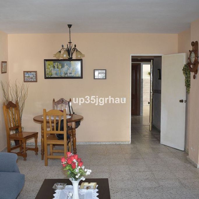 4 room luxury Flat for rent in Estepona, Spain - Photo 1