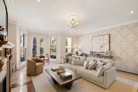 5 bedroom mews to rent - Photo 3