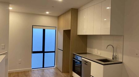 Central City living at it's best - Photo 2