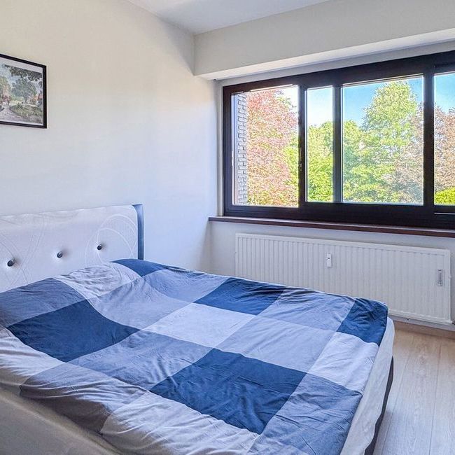 Appartement te huur in Ukkel voor € 2.500 met 3 slaapkamers - Foto 1