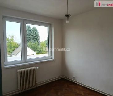 Hezký byt 4+1 po částečné rekonstrukci, Zbuzany u Prahy - Photo 6