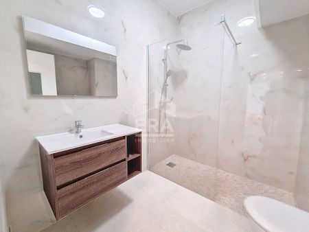 Spacieux F2 au centre de Nice - Bld Grosso - Photo 2