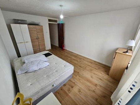Room in a Shared House, Bruce Road, E3 - Photo 2