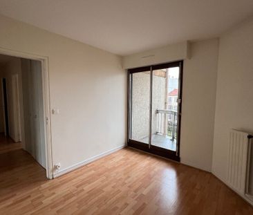 78000, Versailles - Photo 1