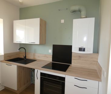 Location Appartement 3 pièces 76m² BEAUNE 21200 - Photo 2