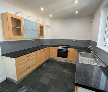 Manor Road, Askern, DN6 - Photo 2