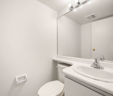 For Lease - 10 Yonge Street Unit# 2213, Toronto, Ontario - Photo 3