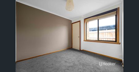 Relaxed Living with Indoor and Outdoor Entertaining! APPLICATIONS NOW OPEN - Photo 3