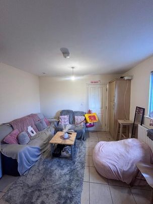 Unit 3, 88 Fitzroy Avenue, Belfast, BT7 1HX - Photo 1