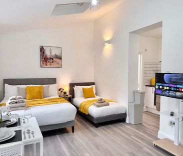 Studio Flat, Monks Park, HA9 - Photo 5