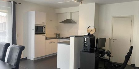 Appartement te huur in Grobbendonk voor € 880 met 2 slaapkamers - Photo 2