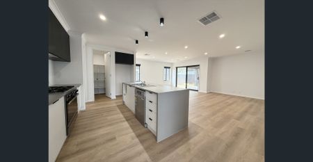 BRAND NEW & READY TO MOVE INTO! - Photo 5