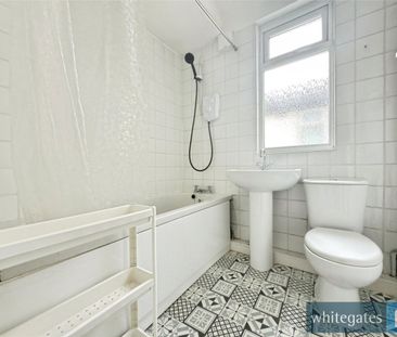 Alt Road, Bootle, Merseyside, L20 - Photo 1