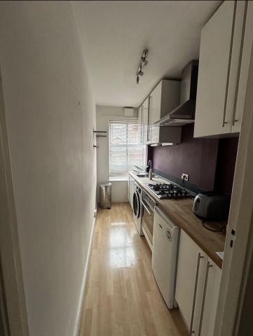 1 Bed Flat, Brixton Hill Court, SW2 - Photo 5