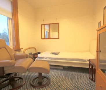 2 bedroom ground floor flat to rent - Photo 2