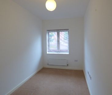 2 bedroom apartment to rent Tinning Way, Eastleigh, Hampshire, SO50 - Photo 4