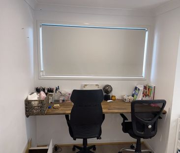 2 Blue Lakes Place, North Kellyville, NSW 2155 - Photo 3