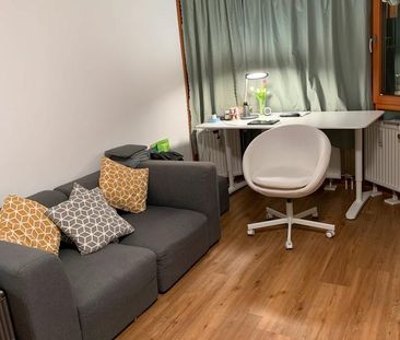 (Zwischenmiete)Top Lage! Vollmöblierte 40m² Wohnung nahe Hbf - Photo 1