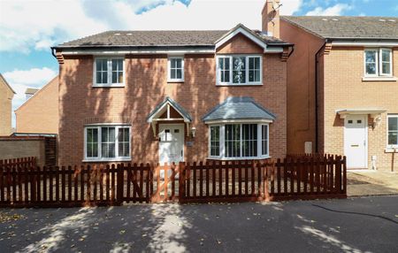 Cottier Drive, Littleport - Photo 3