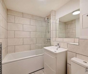 Barnfield Place, Isle Of Dogs, London, E14 - Photo 3