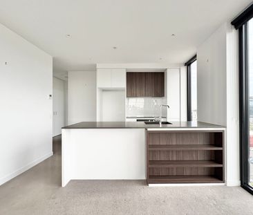 Modern Apartment Living in a Prime Geelong Location - Photo 4
