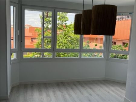 Piso de alquiler en Calle Juan XXIII, 3, Centro - Photo 2