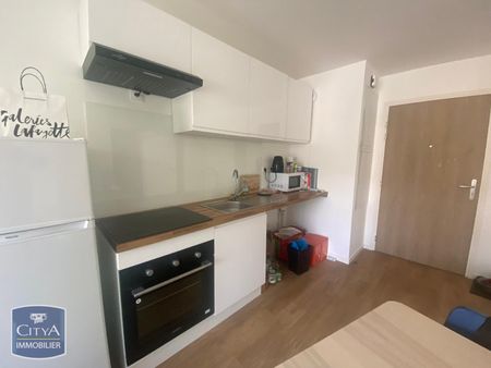Location Appartement 2 pièces 39m² VALENCIENNES 59300 - Photo 4