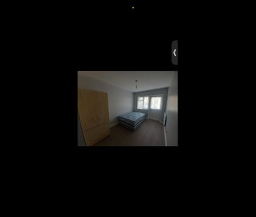 Room in a Shared House, Playgreen Way, SE6 - Photo 1