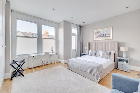 5 bedroom terraced house to rent - Photo 5