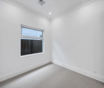 Brand new family home - Photo 3