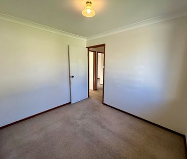 3 Bedroom / 1 Bathroom / Great Coastal Property - Photo 1