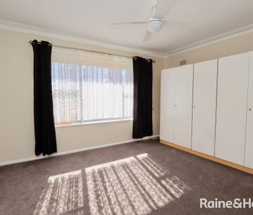 4 Edgell Street, West Bathurst, NSW 2795 - Photo 5