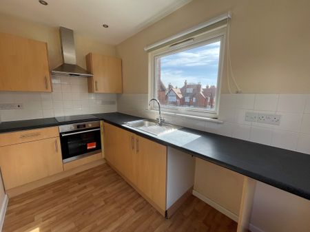 South Street, Eastbourne - Photo 3