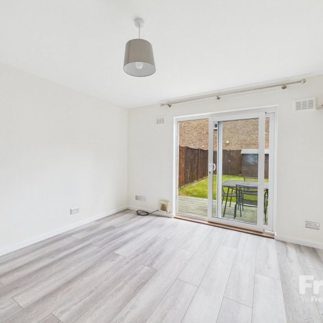 Boveney Close, Slough, Berkshire,SL1 - Photo 1