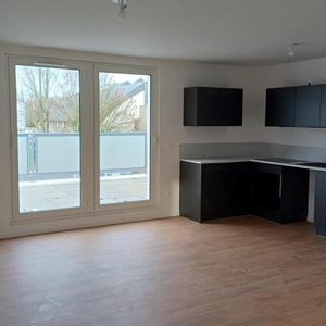 location Appartement T4 DE 100.17m² À BUSSY SAINT GEORGES - Photo 2