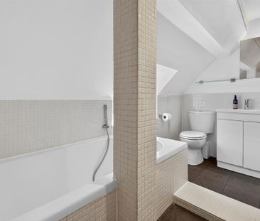 2 bedroom property to rent - Photo 4