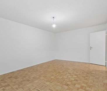 Centrally located, completely renovated 2024! - Photo 1