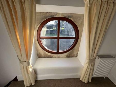 Wanstrow, Nr Shepton Mallet, Somerset, BA4 - Photo 2