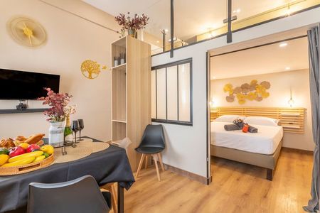 Rue Montgrand - Photo 5