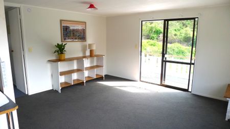 3 Bedroom Home - Buller Street, Picton - Photo 2