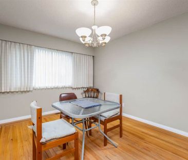 368 Newdale Court, North Vancouver - Photo 4