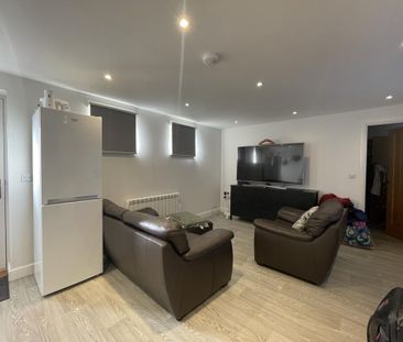 1 bedroom ground floor flat to rent - Photo 2