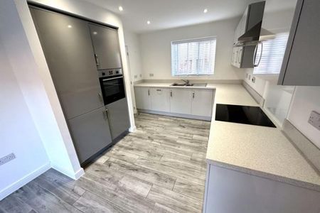Eardley Close, Shrewsbury - Photo 5