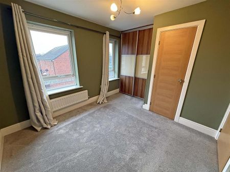 2 bedroom terraced house to rent - Photo 2