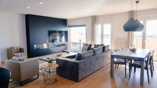 Dúplex de alquiler en Avinguda de la Generalitat, Mollerussa - Foto 1