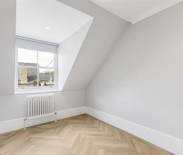 4 bedroom detached house to rent - Photo 2