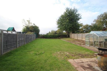 3 bedroom bungalow to rent - Photo 5