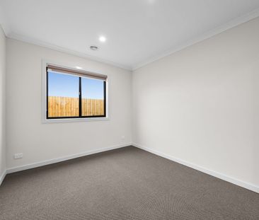 Brand New: Upgraded & Spacious Home! - Photo 2