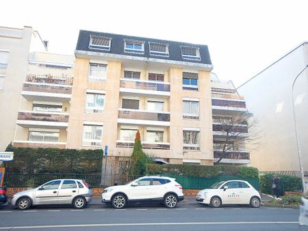 Location Appartement 2 pièces 49m² - Photo 5