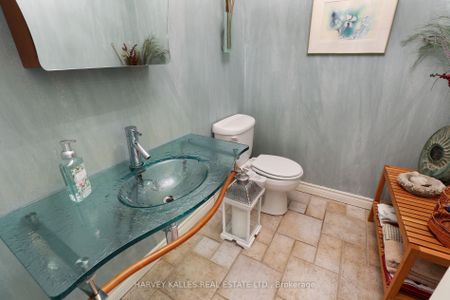 For Lease - 18 La Rose Avenue Unit# TH16, Toronto, Ontario - Photo 5